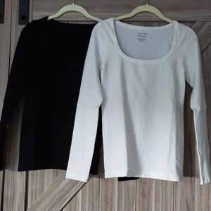 White House Black Market Long sleeve t- shirt